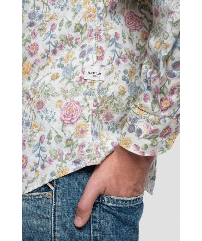 Chemise homme en lin et coton imprimé fleuri de la marque Replay. M4049 .000.73552 FIESTA CONCEPT STORE