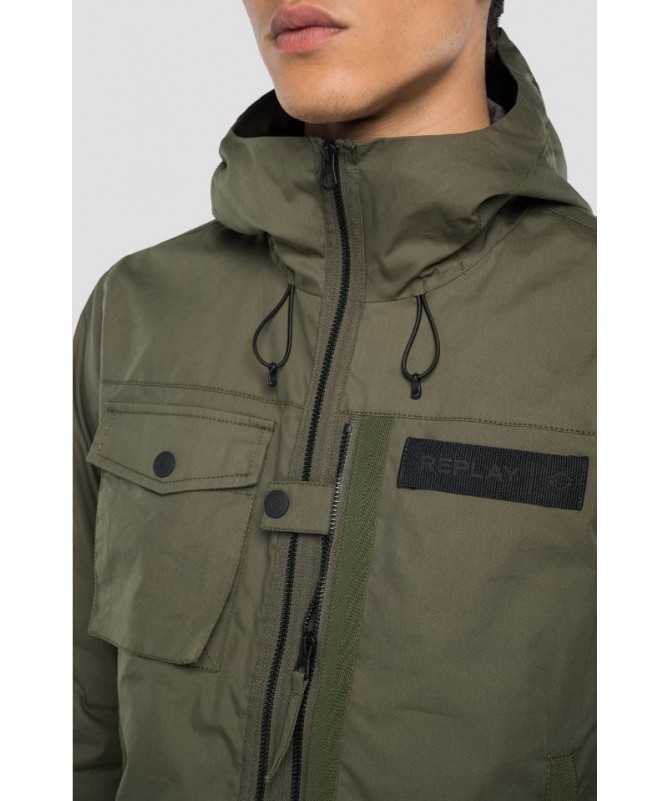 Blouson homme Replay en tissu de coton mélangé oxford et nylon uni. M8241 .000.84310 FIESTA CONCEPT STORE