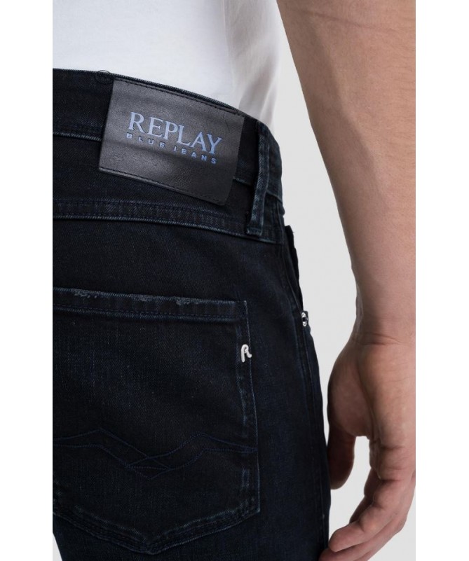 Jean homme coupe slim en denim stretch bleu de coton biologique noir lavage foncé. M914Y .000.573BB20 FIESTA CONCEPT STORE