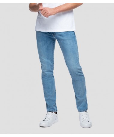 Jean homme Replay coupe slim en denim bleu océan de coton Hyperflex Re-Used stretch extra léger. M914Y .000.661XI36 FIESTA