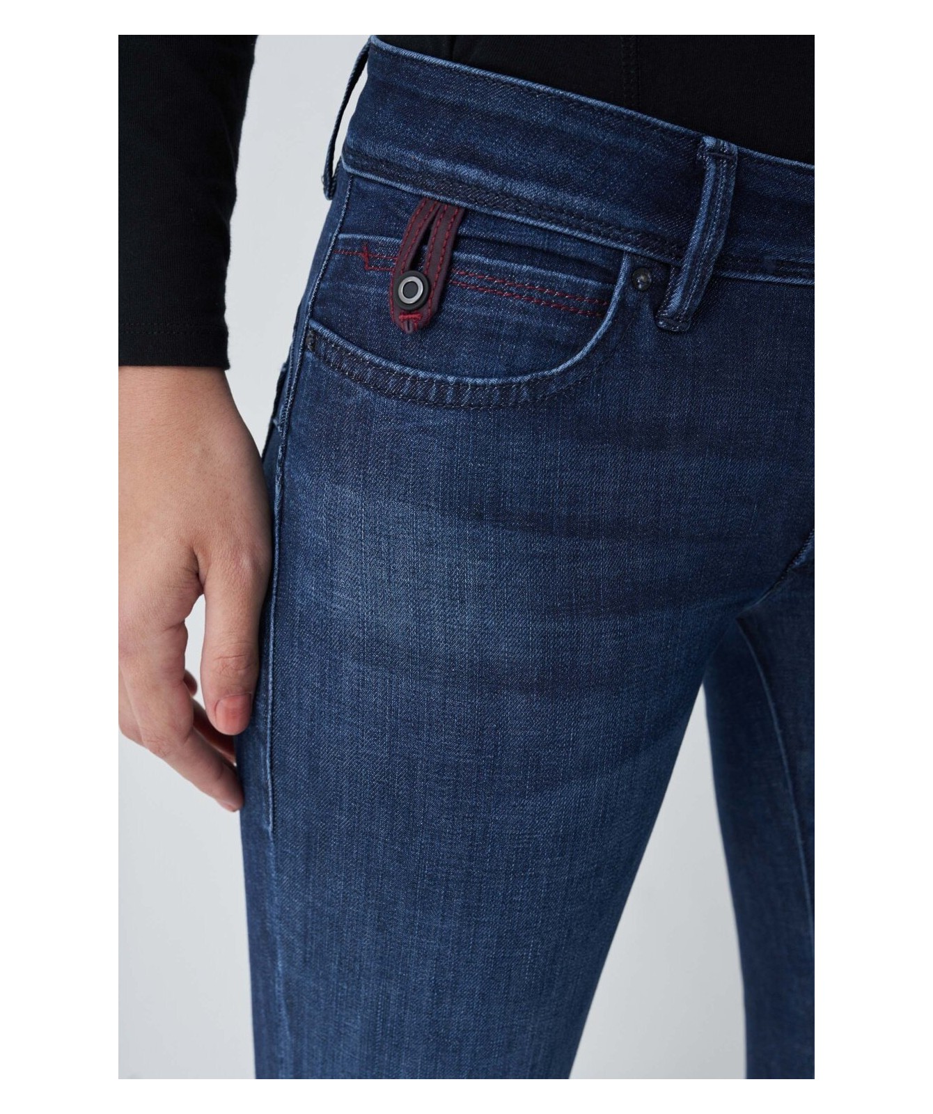 Jean Push Up Wonder de Salsa pour femme. Taille normal. 125308 FIESTA CONCEPT STORE