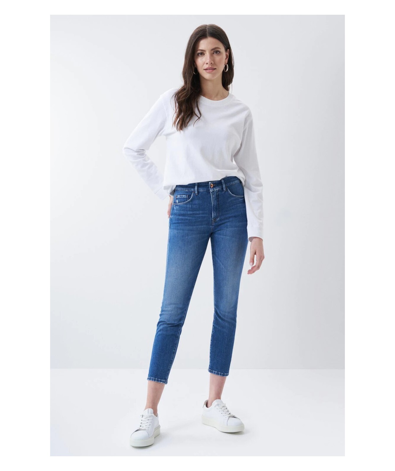 Jean Push In Secret Glamour de Salsa avec effet ventre plat. 125883 FIESTA CONCEPT STORE