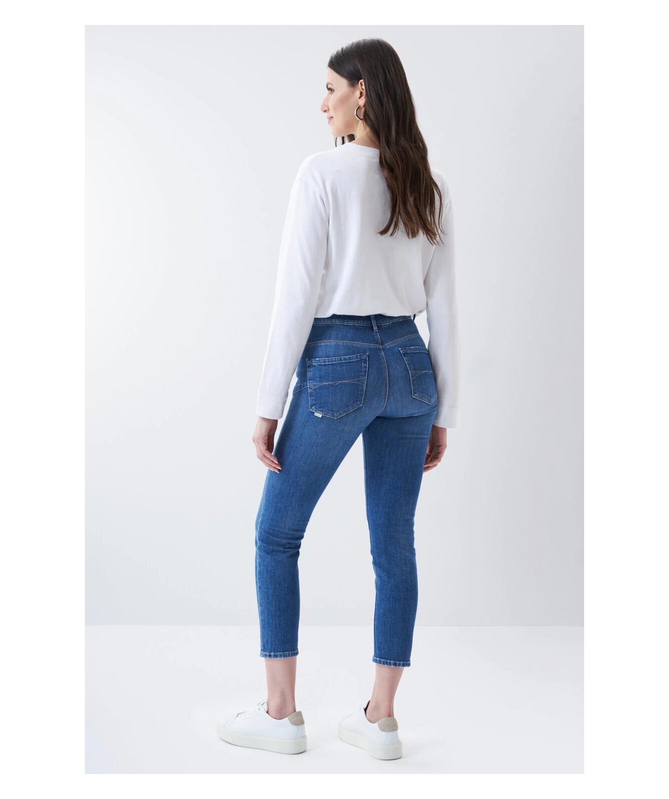 Jean Push In Secret Glamour de Salsa avec effet ventre plat. 125883 FIESTA CONCEPT STORE