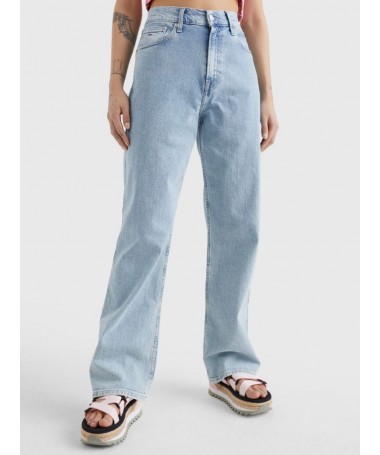 Jean femme en denim stretch Tommy Jeans coupe large aux jambes. DW0DW12172 FIESTA CONCEPT STORE