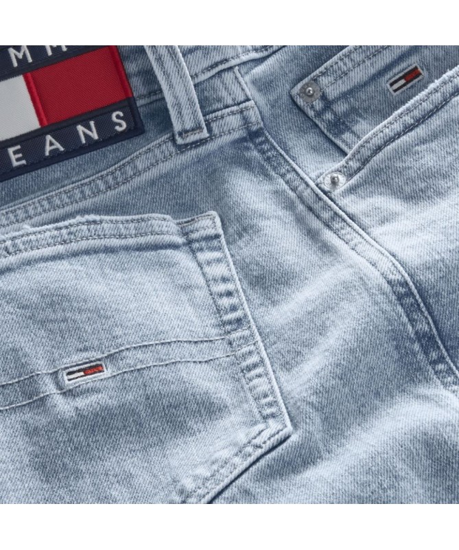 Jean femme en denim stretch Tommy Jeans coupe large aux jambes. DW0DW12172 FIESTA CONCEPT STORE