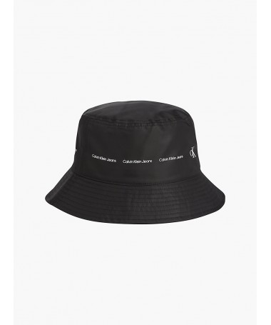BOB CALVIN KLEIN EN POLYSTER RECYCLÉ. K50K508972 FIESTA CONCEPT STORE