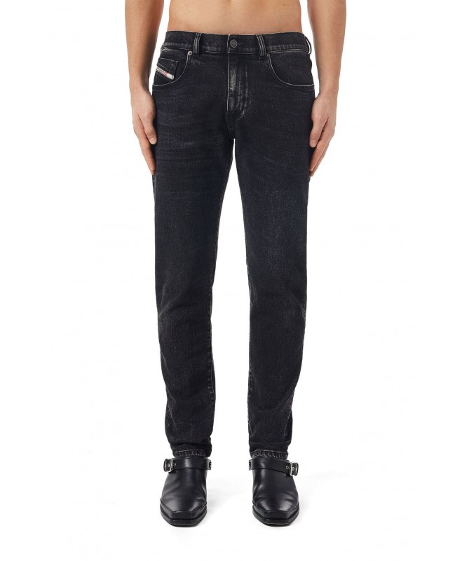 Jean taille slim Diesel pour homme stretch de couleur noir / gris foncé. 2019 D-STRUKT 09B83. FIESTA CONCEPT STORE