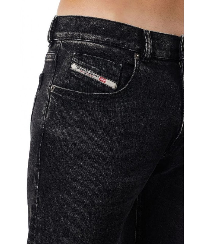 Jean taille slim Diesel pour homme stretch de couleur noir / gris foncé. 2019 D-STRUKT 09B83. FIESTA CONCEPT STORE