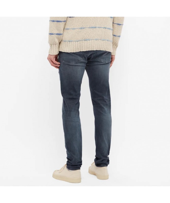 JEAN SKINNY COULEUR FONCÉ À DÉLAVAGE MOYEN. J30J320472 FIESTA