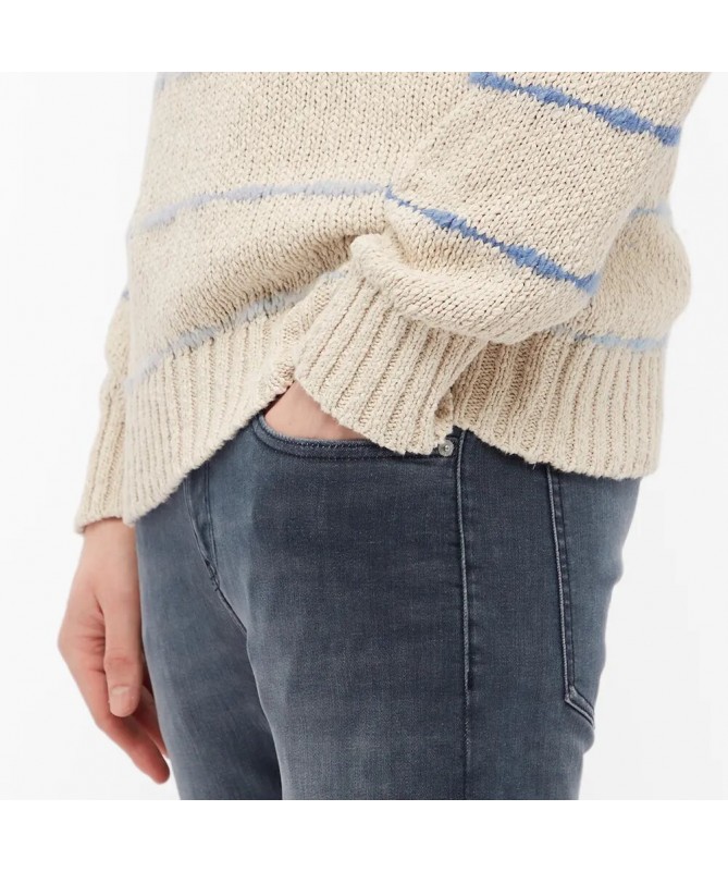 JEAN SKINNY COULEUR FONCÉ À DÉLAVAGE MOYEN. J30J320472 FIESTA