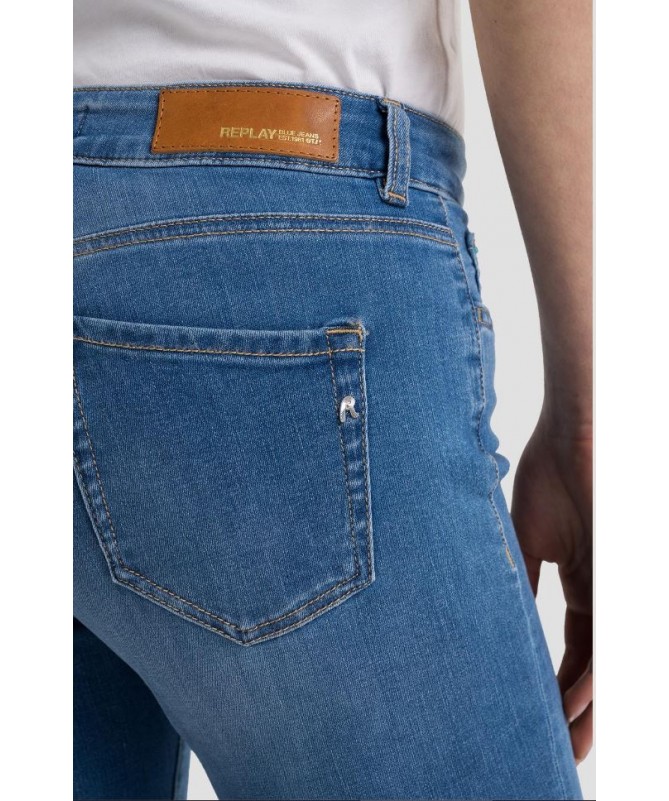 JEAN REPLAY COUPE SLIM TAILLE NORMALE WA429 .000.41A 863 FIESTA CONCEPT STORE