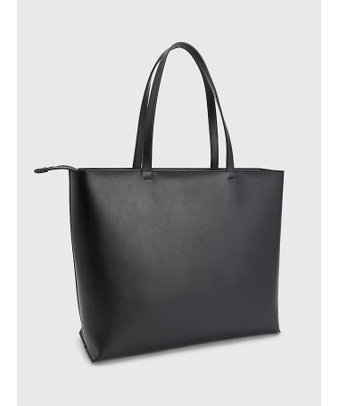 Sac à main en finition lisse brillante Tommy Hilfiger. AW0AW11636 FIESTA CONCEPT STORE
