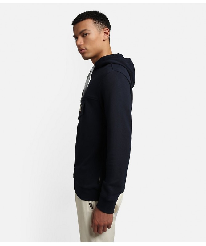 SWEAT A CAPUCHES A POCHE A RABAT SUR LE DEVANT POUR HOMME NAPAPIJRI. FIESTA CONCEPT STORE