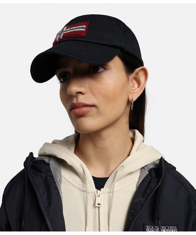 Casquette Falis mixte avec drapeau norvégien sur le devant. FALIS FIESTA CONCEPT STORE