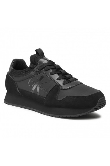 Chaussure mixte sneakers Calvin Klein de couleur noir en daim et simili cuir. YM0YM00040 FIESTA CONCEPT STORE