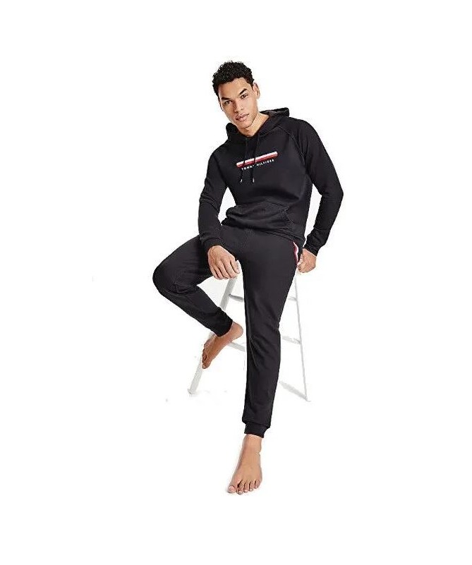 SWEAT A CAPUCHE POCHE KANGOUROU TOMMY UM0UM02385 HOMME LOGO POITRINE STYLE STREETWEAR ET TRENDY SWEAT A CAPUCHE POCHE KANGOUROU TOMMY UM0UM02385 HOMME LOGO POITRINE STYLE STREETWEAR ET TRENDY
