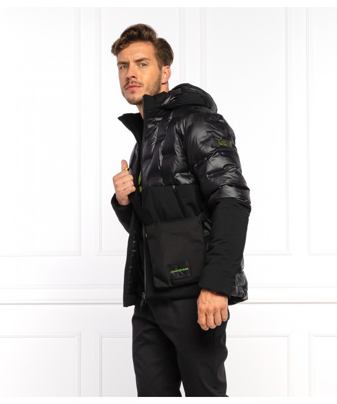 Sacoche Calvin Klein en bandoulière. K50K507582
Fiesta