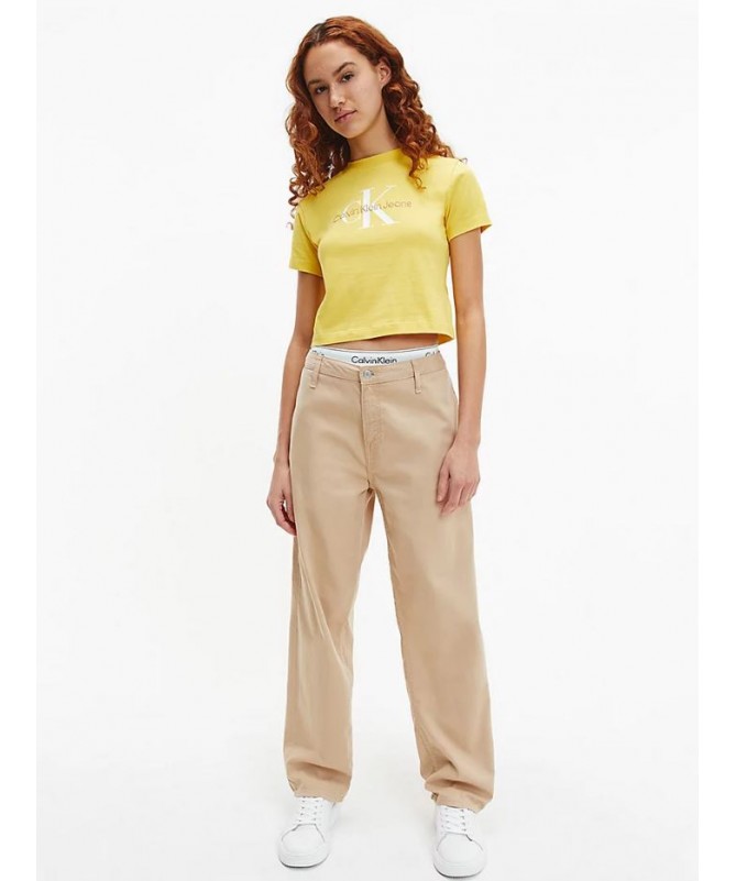 T shirt Calvin Klein pour femme taille haute manches courtes. 
J20J218852 - Fiesta
