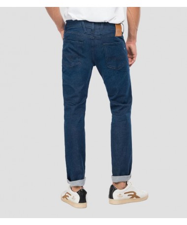 JEAN COUPE SLIM EXTRA LÉGER EN DENIM BLEU OCÉAN

M914Y .000.661XI30 FIESTA