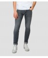 Jean Replay pour homme coupe slim en denim power stretch de couleur lavage gris clair. 
M914Y .000.51A 938 fiesta