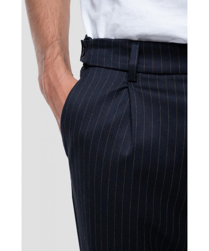 Pantalon homme coupe slim en tissu rayé de viscose mélangée stretch de marque Replay
M9815 .000.52463 FIESTA