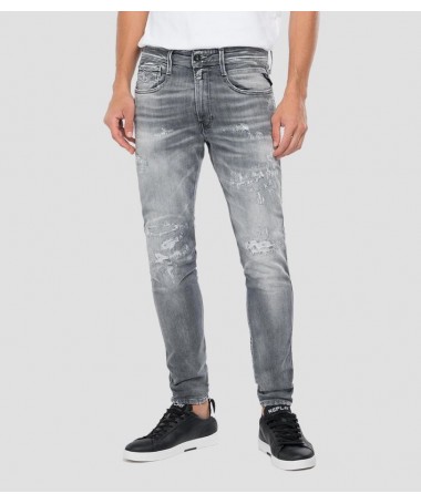 Jean homme super coupe slim en denim stretch power. Marque Replay Fashion Box. 
MA934Q.000.199 244 fiesta