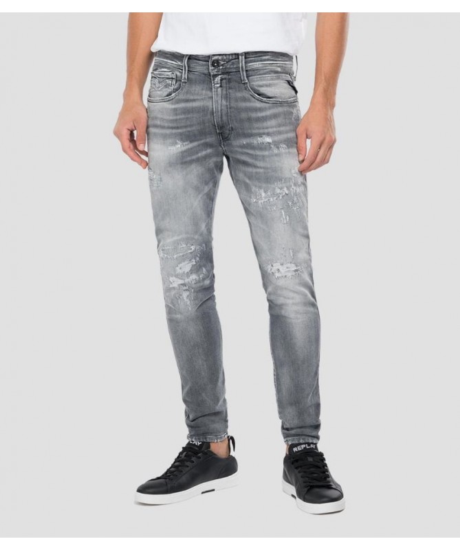 Jean homme super coupe slim en denim stretch power. Marque Replay Fashion Box. 
MA934Q.000.199 244 fiesta