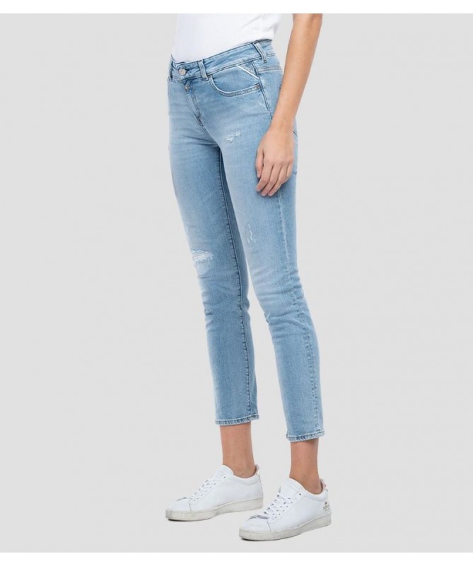 Jean Replay pour femme coupe slim en denim super stretch indigo foncé 100% coton biologique. 
WA429 .000.573275R FIESTA