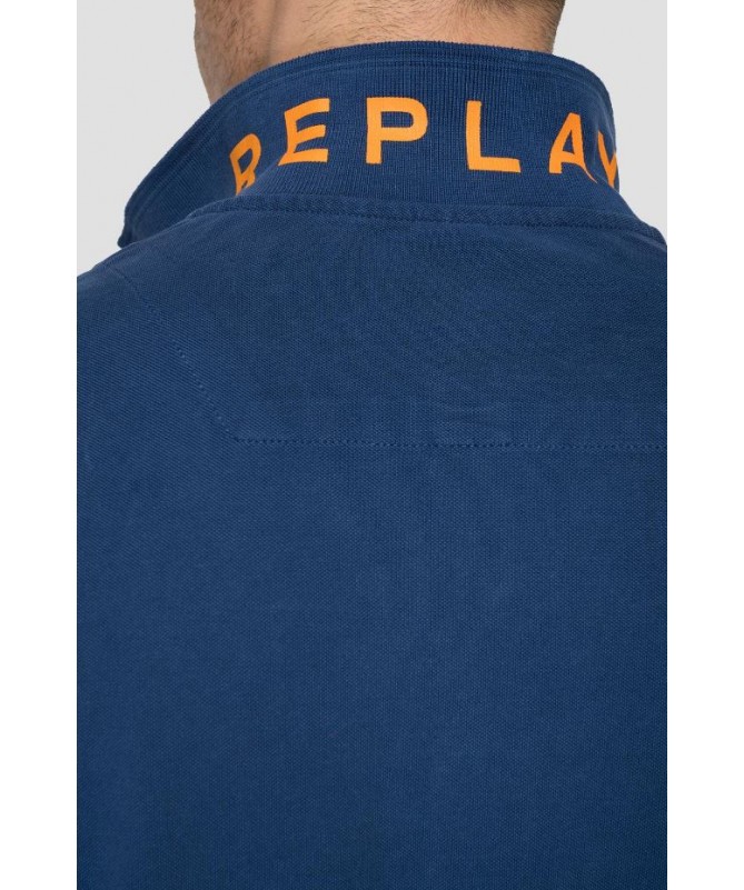 Polo homme en piqué de pur coton de la marque Replay
M3070 .000.22696M

FIESTA