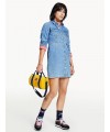 Robe en denim Tommy Hilfiger pour femme. Coupe courte avec des boutons de fermeture. DW0DW11447 fiesta