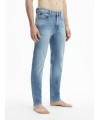 JEAN HOMME CALVIN KLEIN TAILLE MI HAUTE COUPE DROITE J30J320466 FIESTA