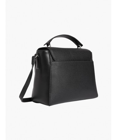SAC À MAIN BANDOULIÈRE CALVIN KLEIN POUR FEMME EN SIMILI CUIR GRAINÉ FIN. K60K609289 FIESTA
