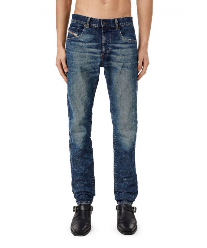 JEAN DIESEL COUPE SLIM DÉLAVÉ BLEU FONCÉ 2019 D-STRUKT 09C73 FIESTA CONCEPT STORE