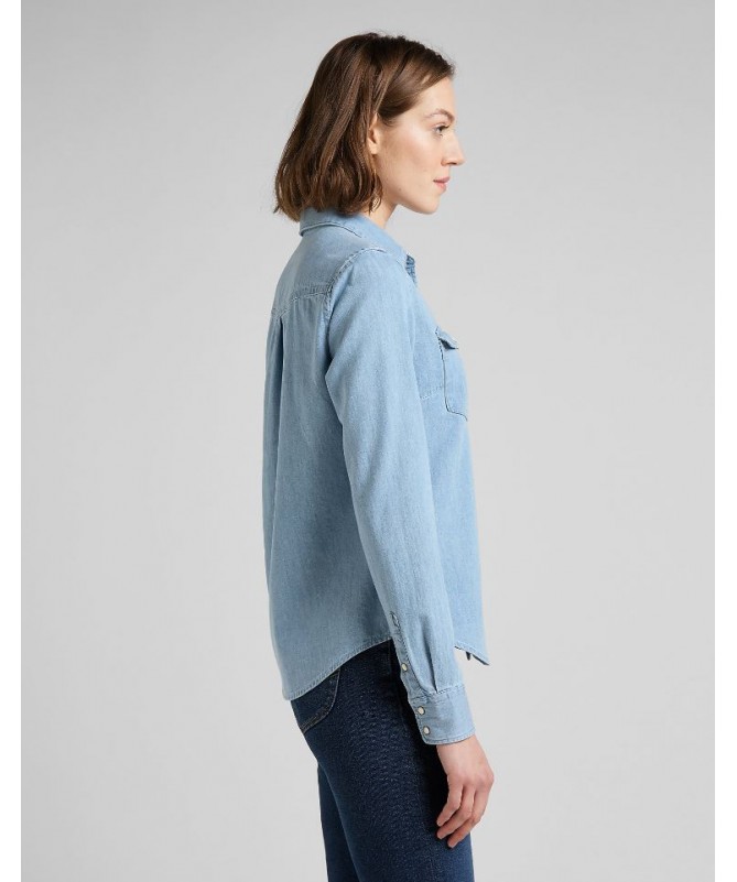 Chemise en denim Lee pour femme avec une belle finition bleue. L45SZSNJ FIESTA CONCEPT STORE